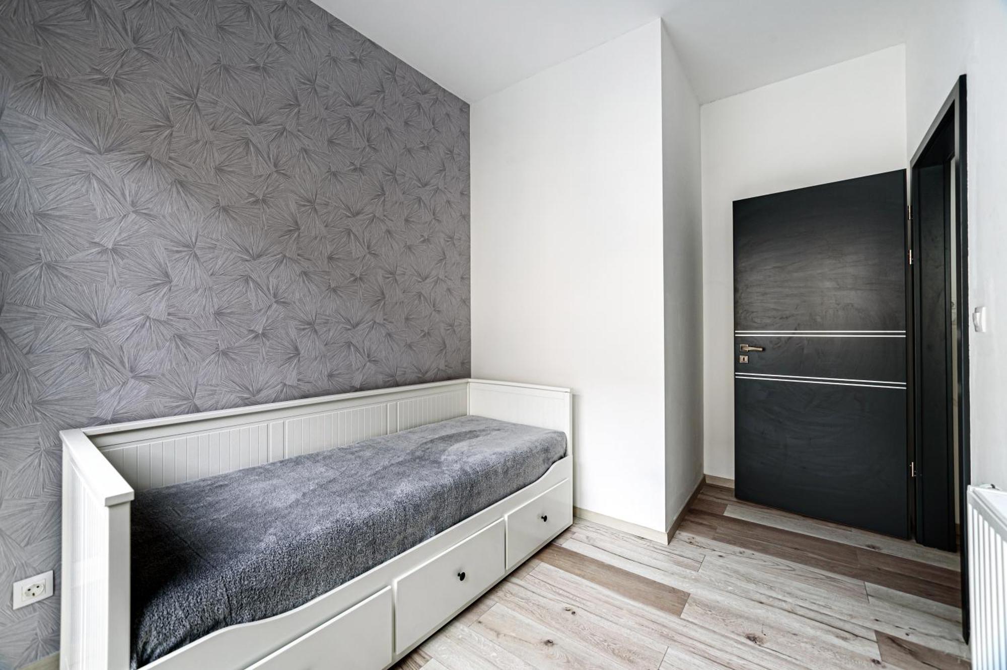Dob Six * Budapest